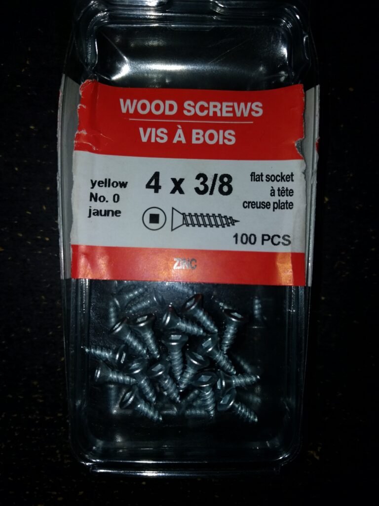Assorted Wood Screws Box (200 pcs)